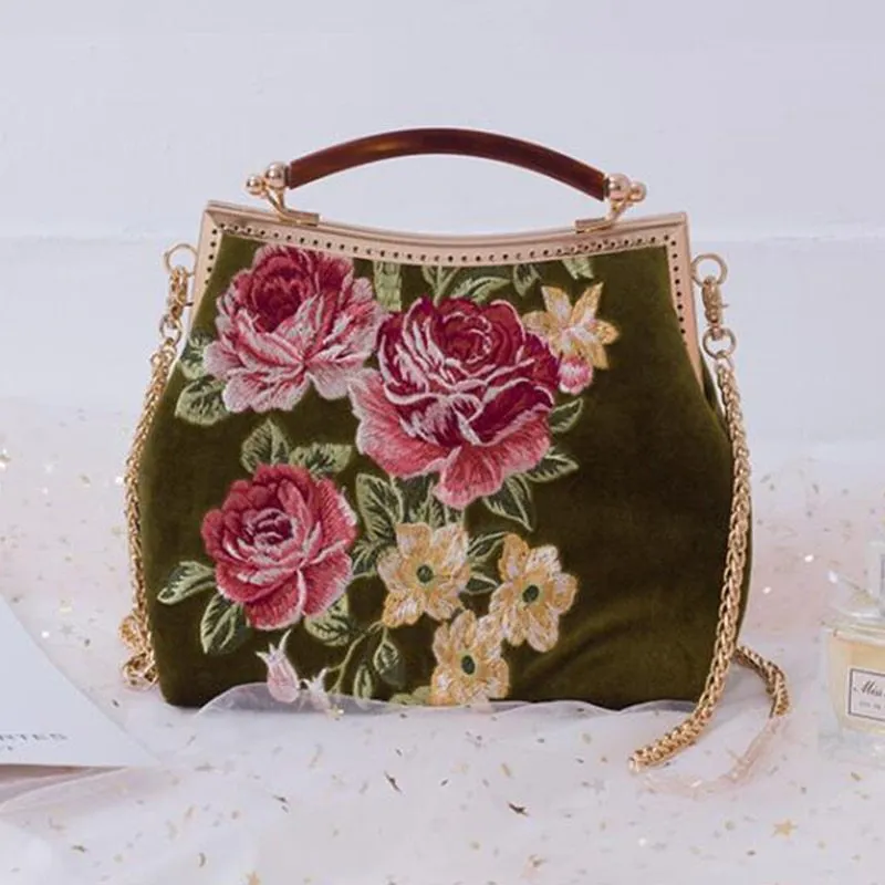 Cheongsam Elements Retro Style Rose Embroidery Fashion Shoulder Bag