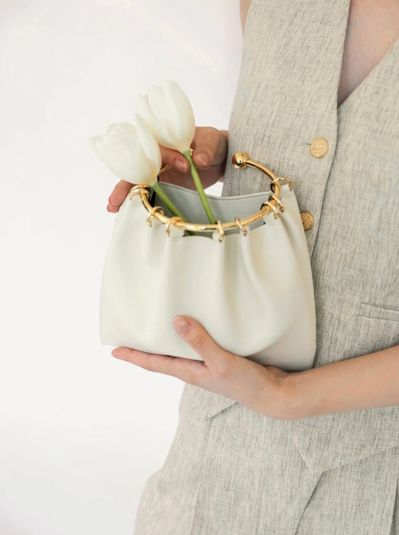 Cream Ring Handle Bag