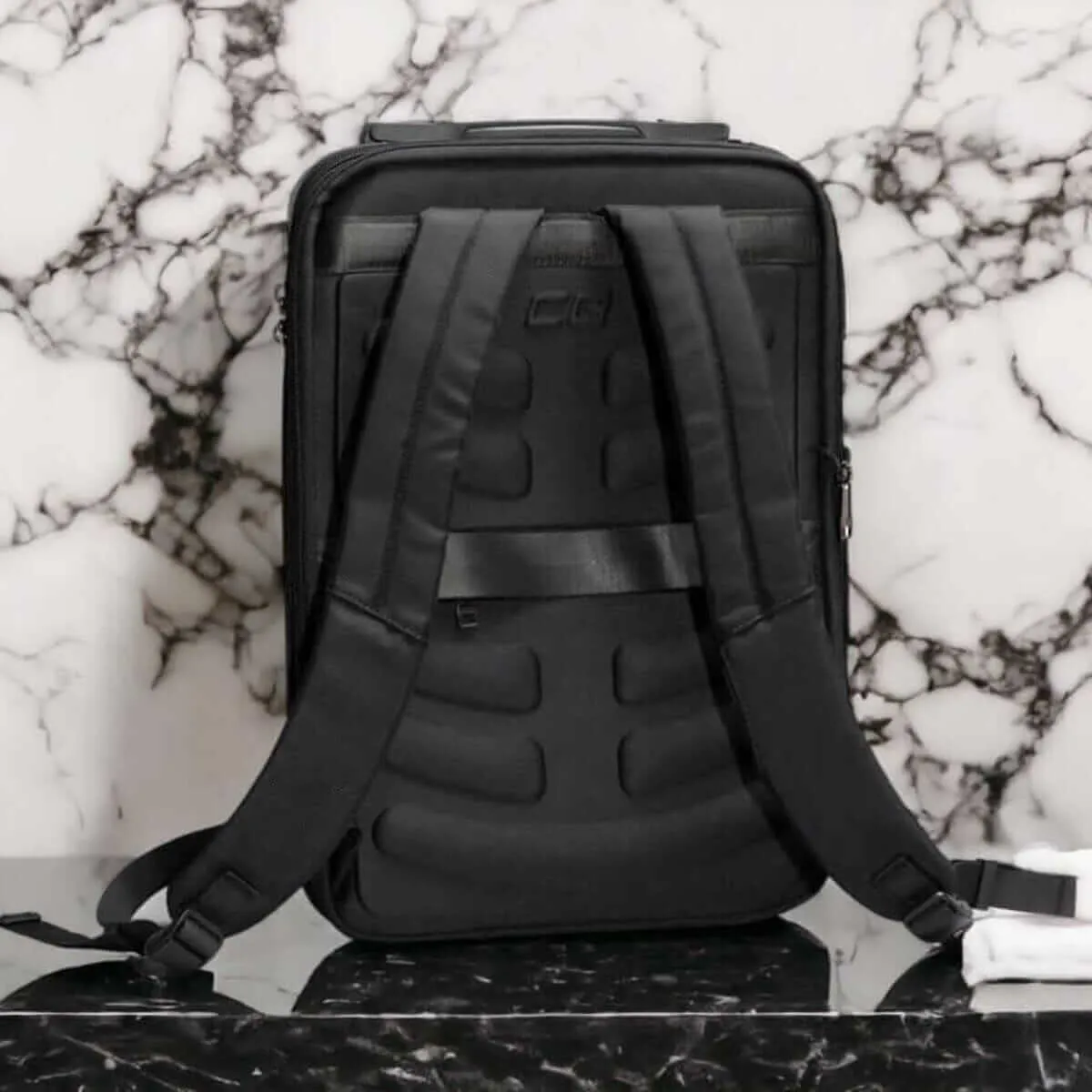 CYBER BACKPACK 3.0: TESLA CYBERTRUCK-INSPIRED (40L, LAPTOP, ANTI-THEFT, TRAVEL, TSA LOCK, EXPANDABLE)