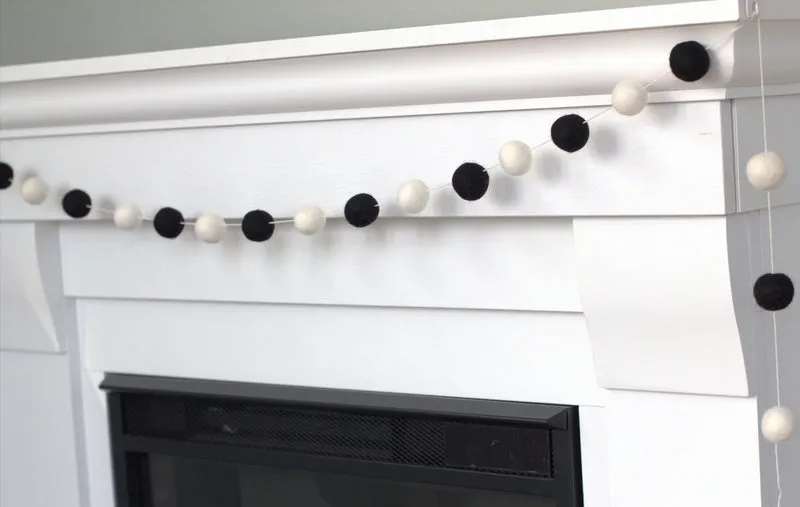 Felt Ball Garland- Black & White