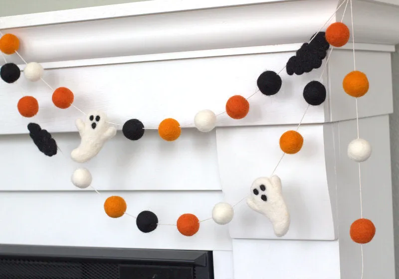 Ghost & Bat Halloween Felt Garland- Orange Black & White