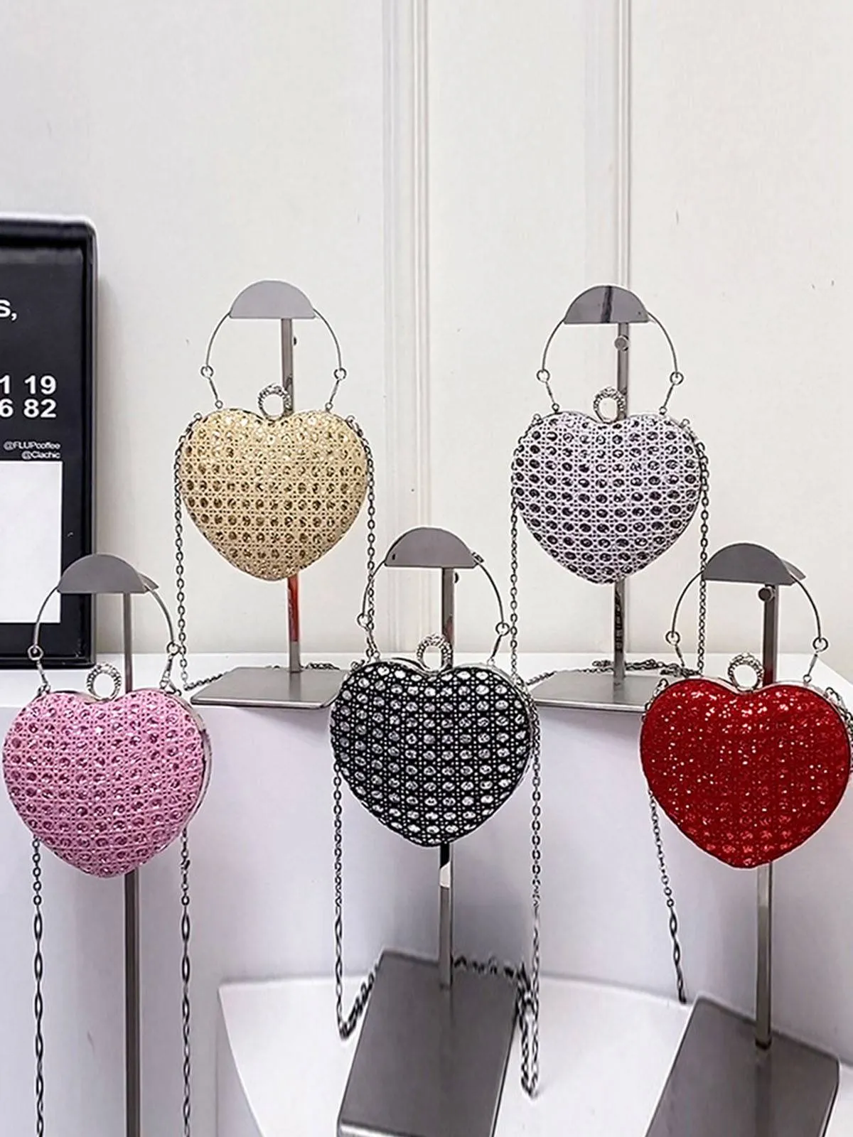 Heart Rhinestone Chain Evening Handbag