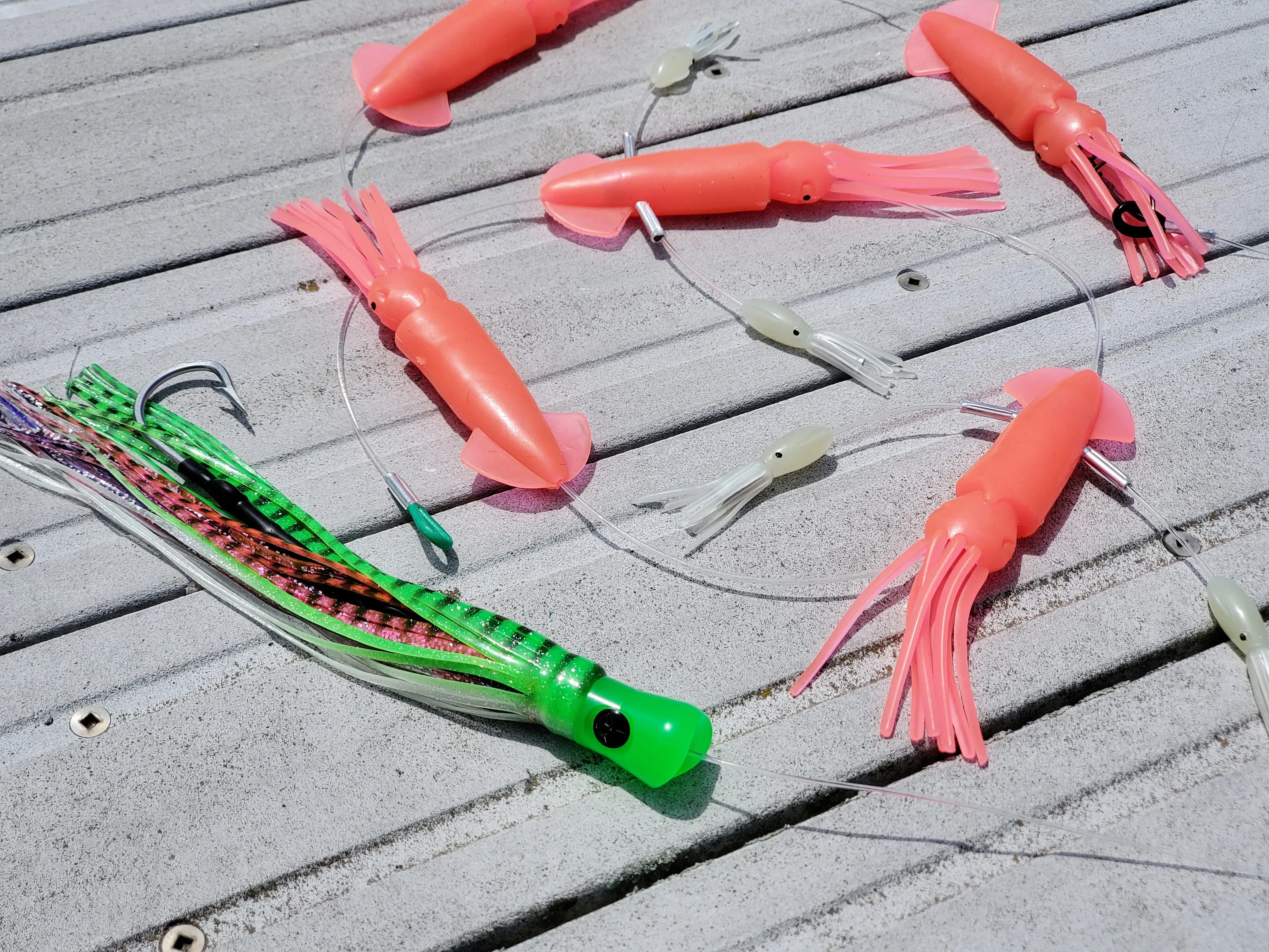 Lobo Lures #240 Super Glow Skipjack Hybird Gamefish 7" Flippy Floppy Daisy Chain!