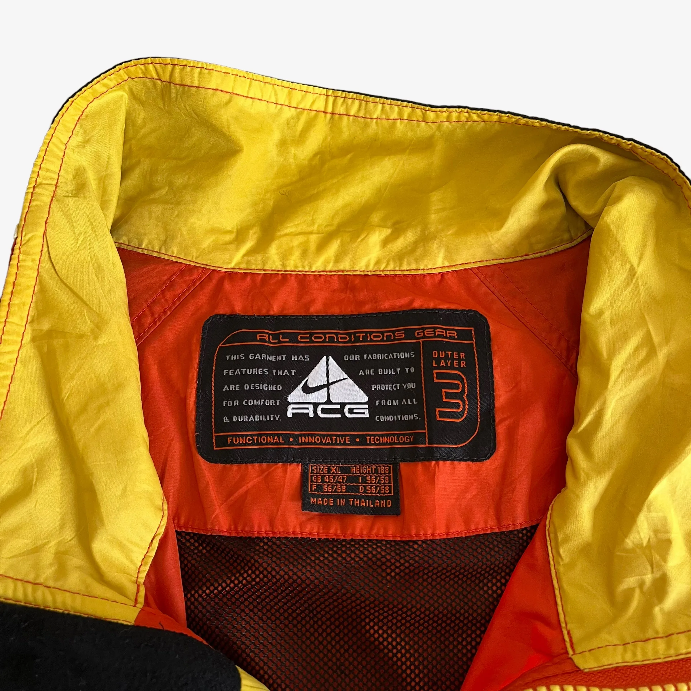 Nike ACG Outer Layer 3 Utility Jacket With Back Foldable Pouch
