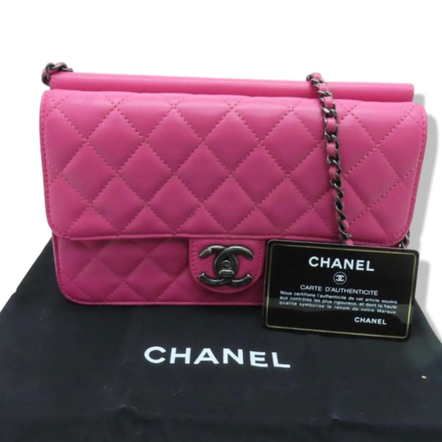 Pre-Owned Chanel Pink Lambskin Chain Shoulder Bag