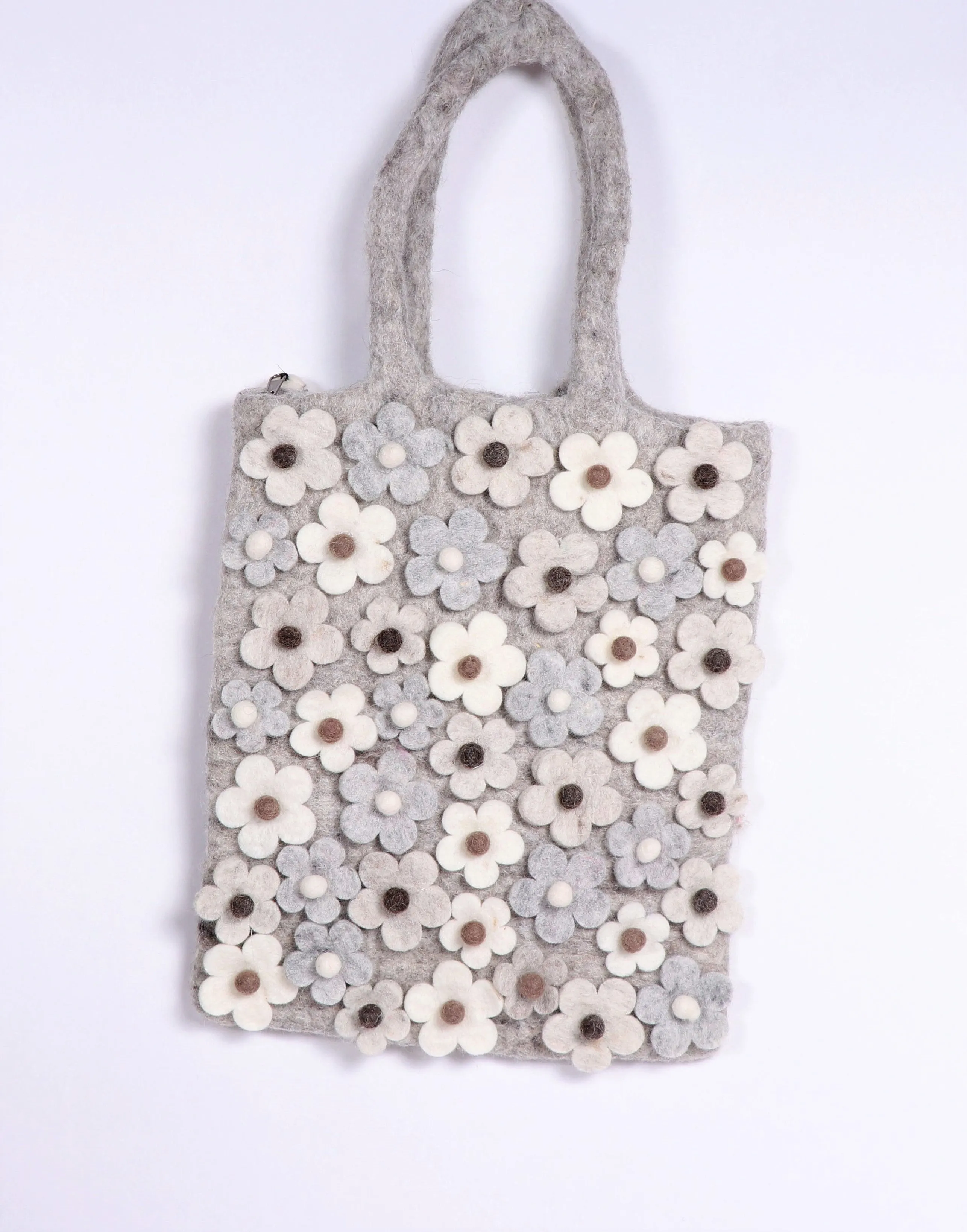 "Pure Comfort: 100% Natural Wool Felt Shoulder Bag for Everyday Elegance"