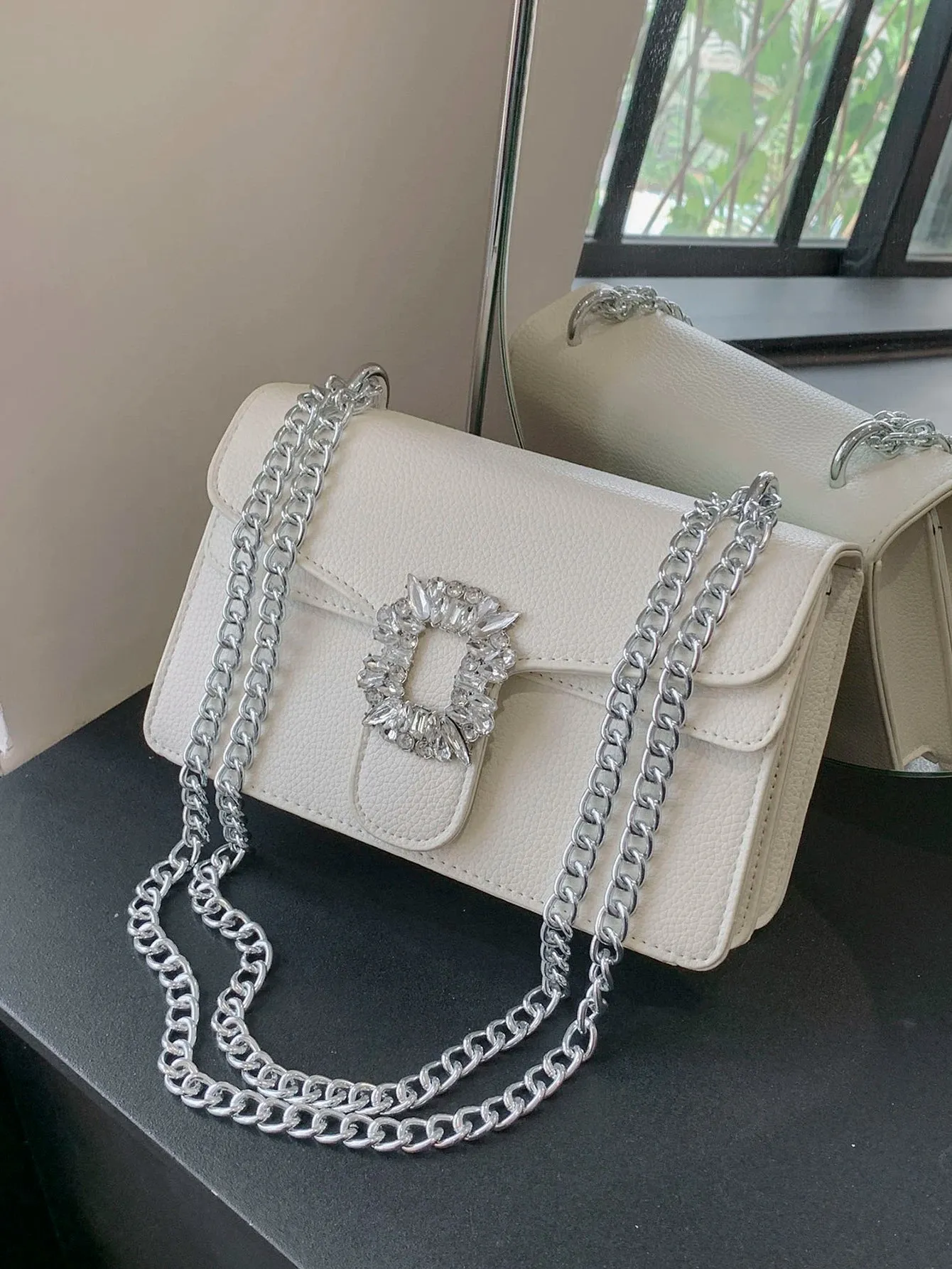 SHEIN Women's One Shoulder Bag, White Small Square Bag With Rhinestone Lock Y2K Bowknot Crossbody Bag Trendy Chain Shoulder Bag Women Square Purse For Every Day, Perfect For Music Festival