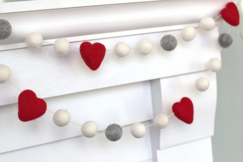 Valentine's Day Felt Garland- Gray, White with Red Hearts